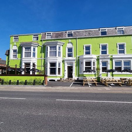 The Beechfield Hotel Blackpool Bagian luar foto