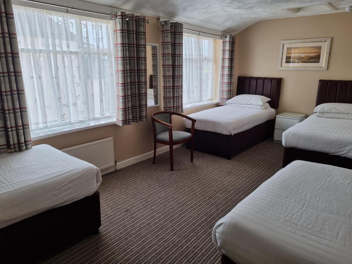 The Beechfield Hotel Blackpool Bagian luar foto