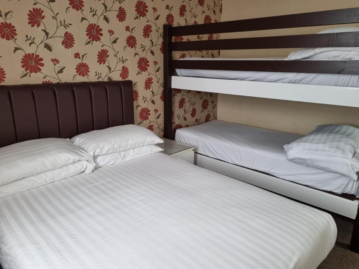 The Beechfield Hotel Blackpool Bagian luar foto