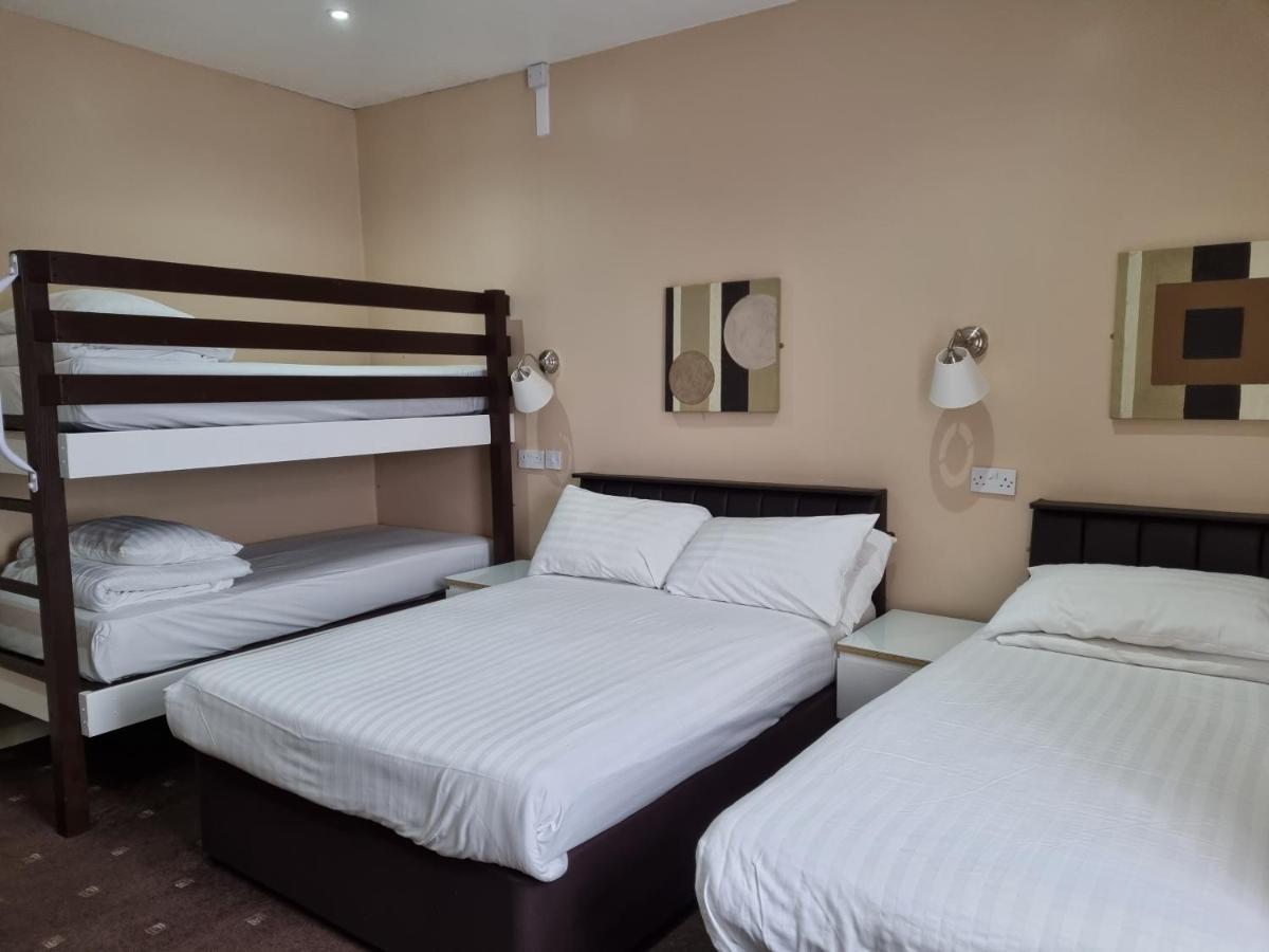The Beechfield Hotel Blackpool Bagian luar foto