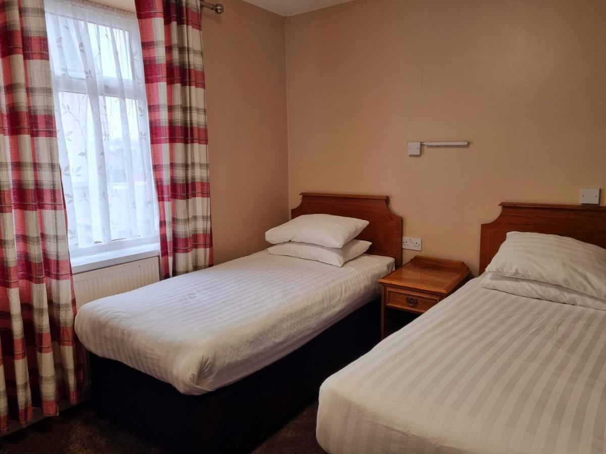 The Beechfield Hotel Blackpool Bagian luar foto