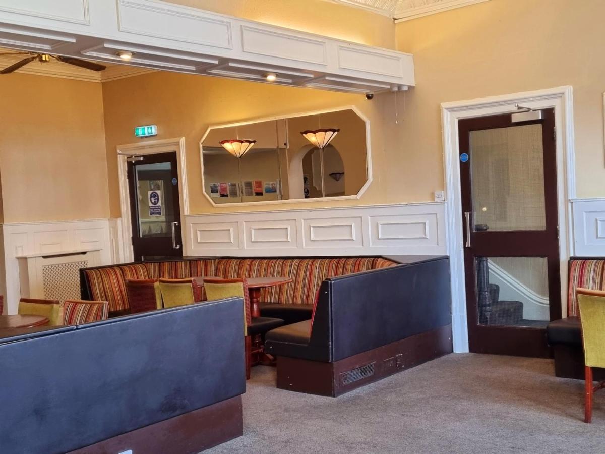 The Beechfield Hotel Blackpool Bagian luar foto