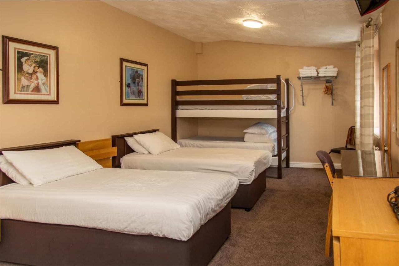 The Beechfield Hotel Blackpool Bagian luar foto