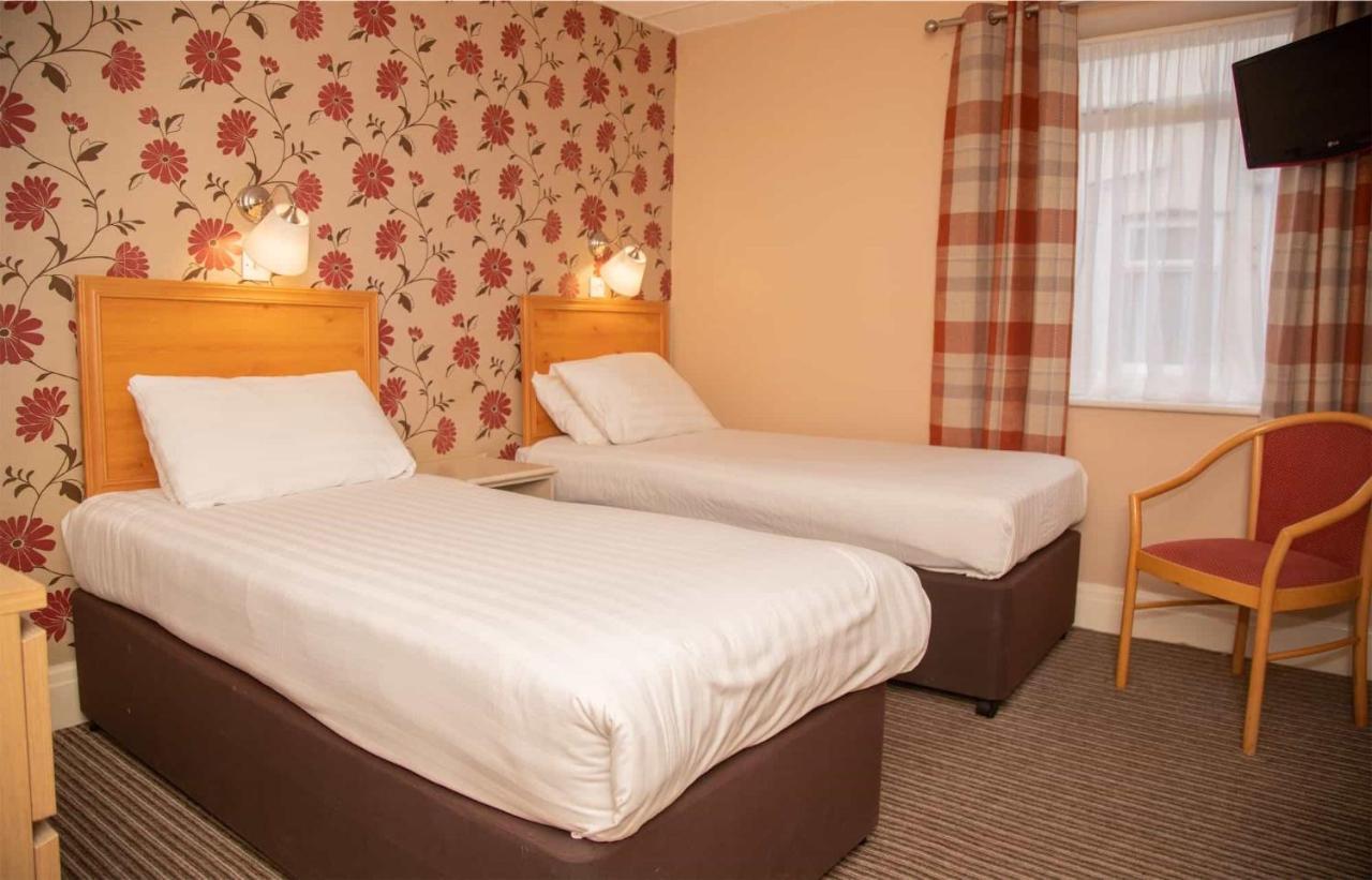 The Beechfield Hotel Blackpool Bagian luar foto