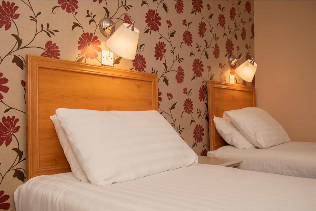 The Beechfield Hotel Blackpool Bagian luar foto