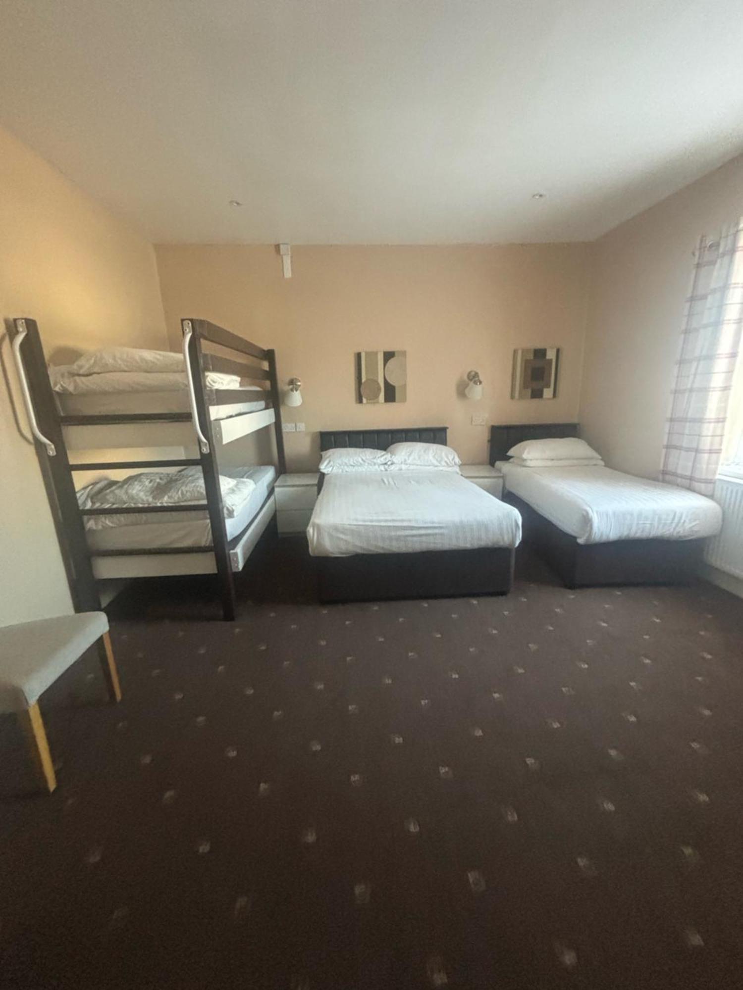The Beechfield Hotel Blackpool Bagian luar foto