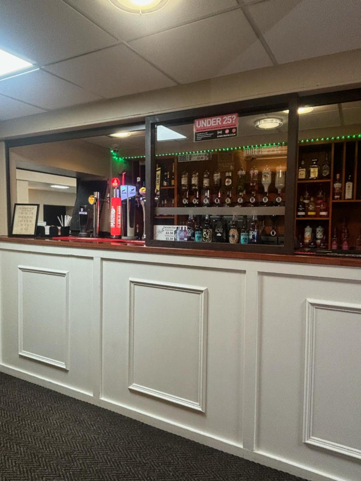 The Beechfield Hotel Blackpool Bagian luar foto